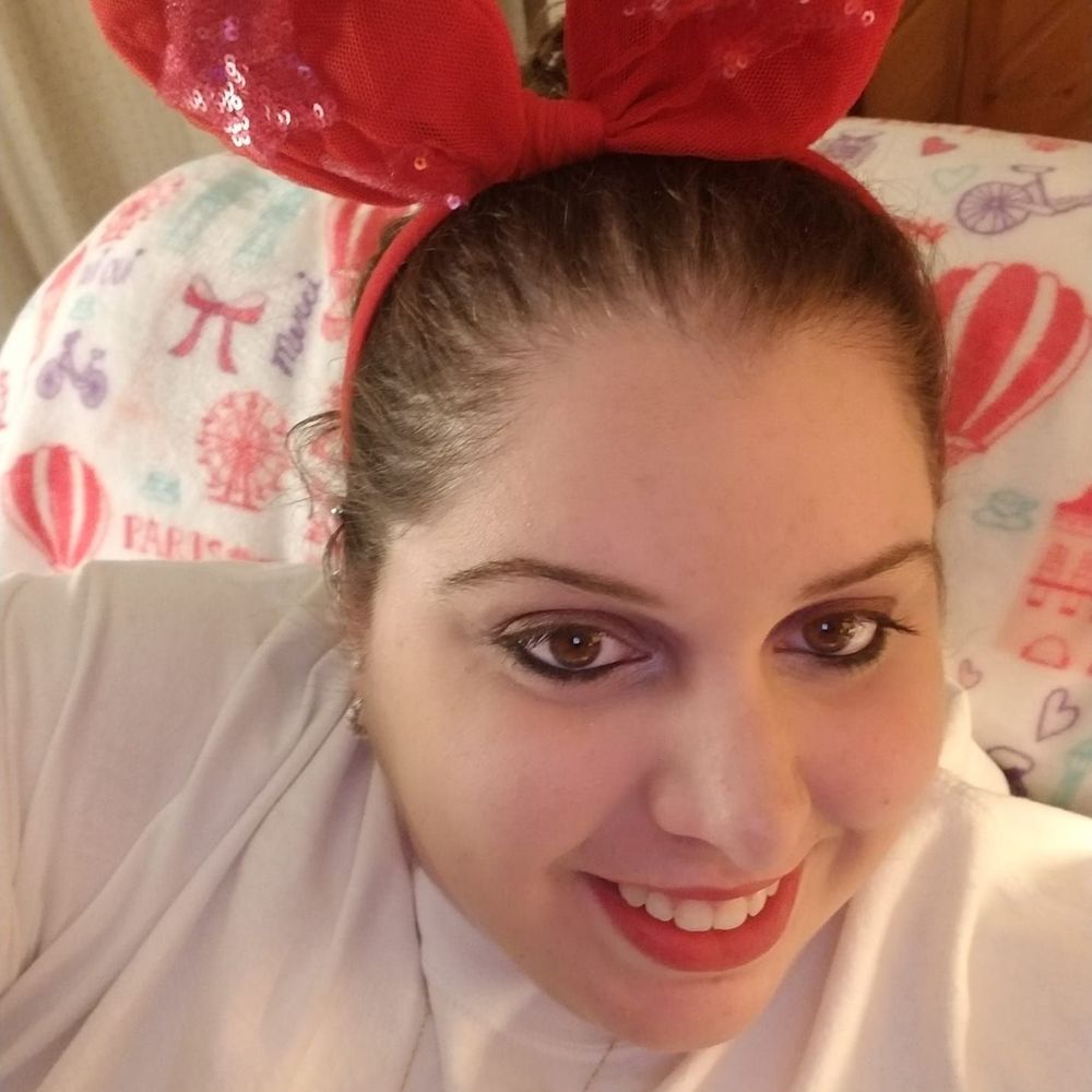 Meet your Posher, Danielle